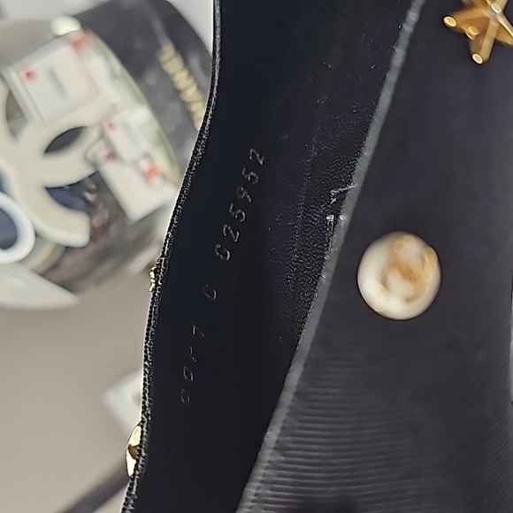 RARE Chanel Lucky Charms Heels! 38.5 - Picture 15 of 16